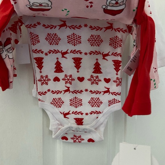 Koala baby 4 pcs onesie Christmas set - Picture 2 of 16